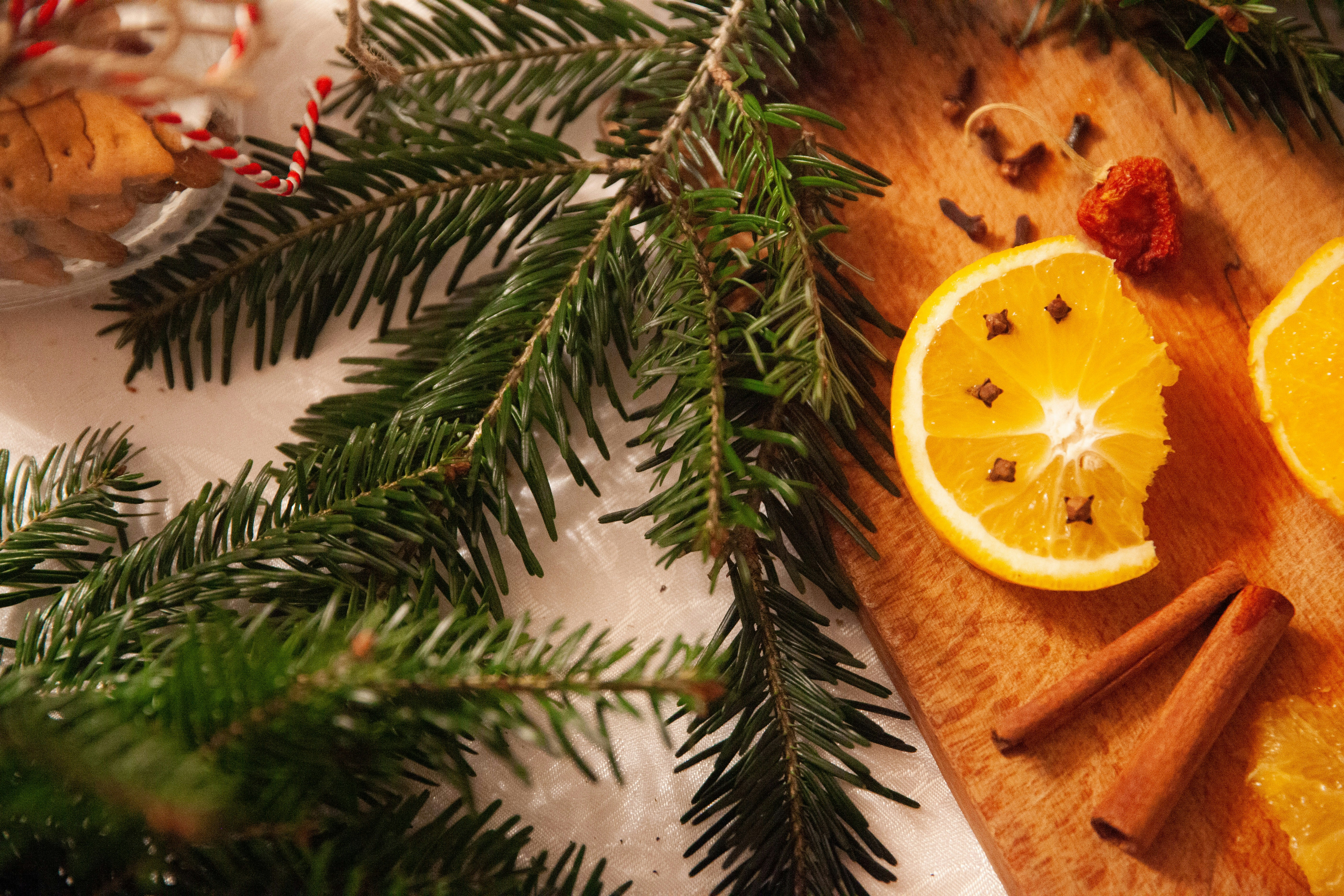 「クリスマスの朝」と「パンプキンパイ」の香りって？